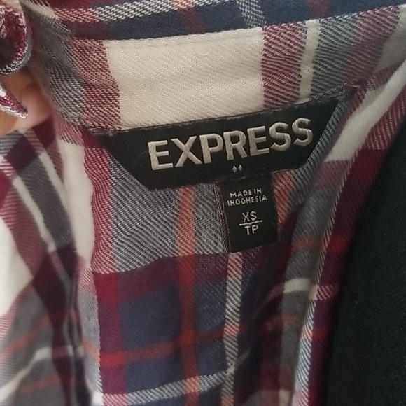 Express xs plaid flannel shirt - Picture 3 of 3